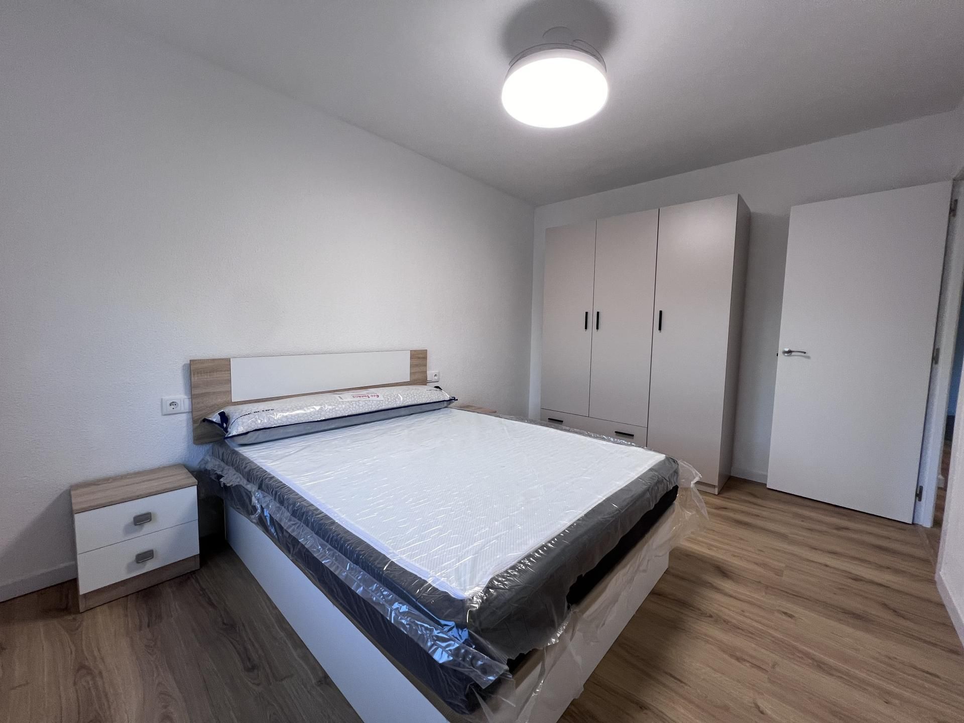 Piso en  Calle Escritor Ruiz Aguilera 2 - Foto 13