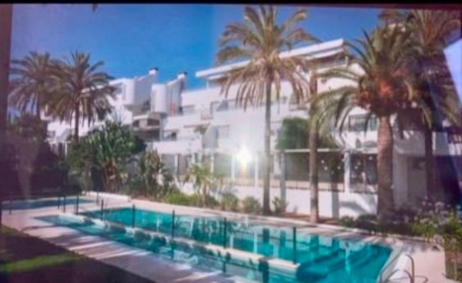 Dúplex en calle Valle De Somiedo, 4 b - Foto 1