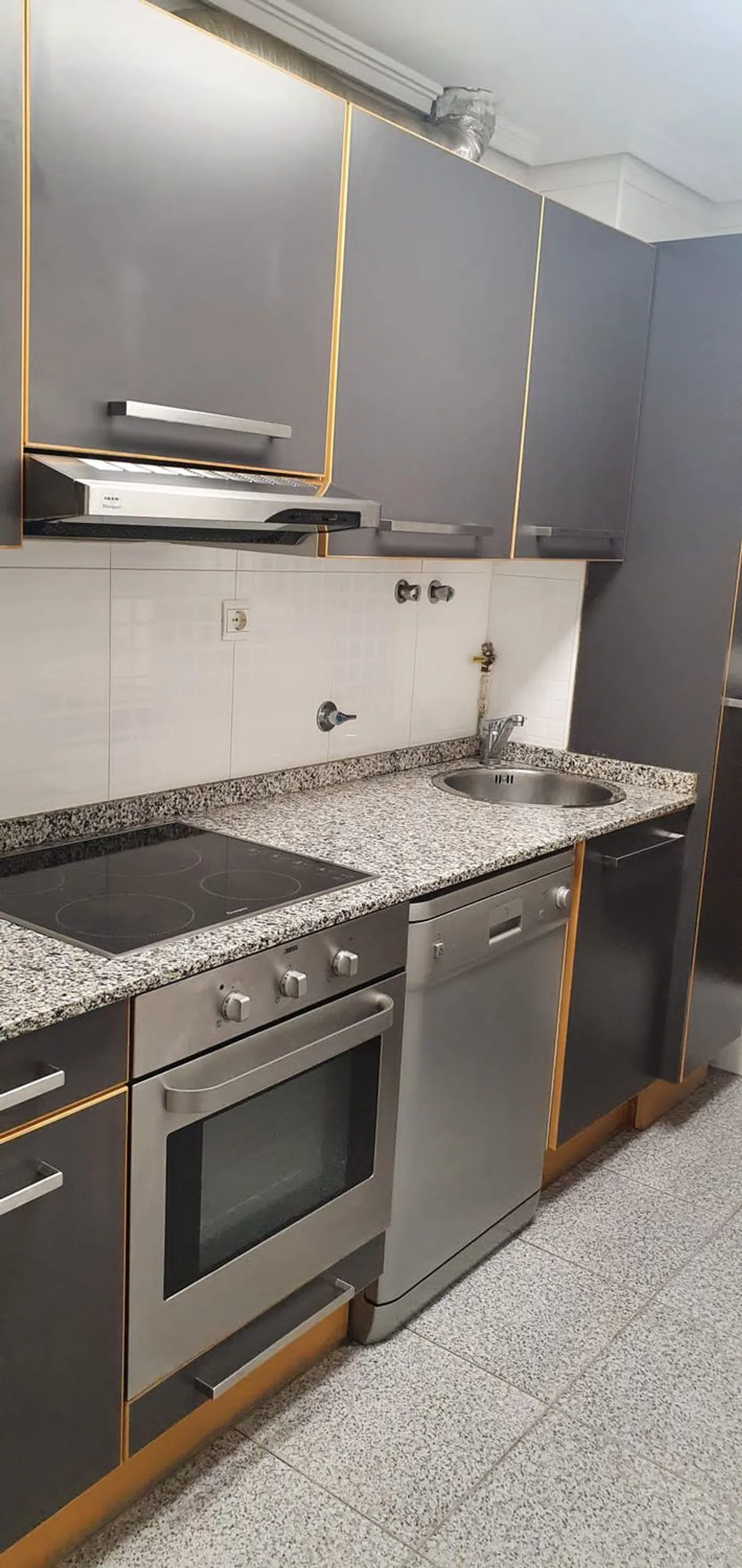 Piso en avenida Juan Carlos I, 35 - Foto 4