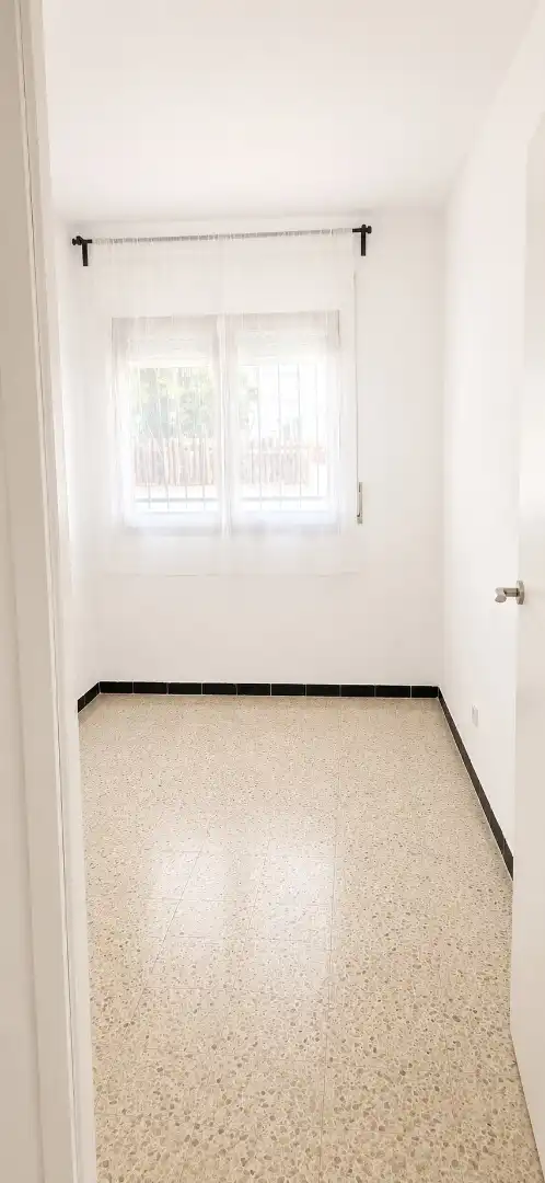 Finca rústica en  Carrer de Llançà 42 - Foto 6