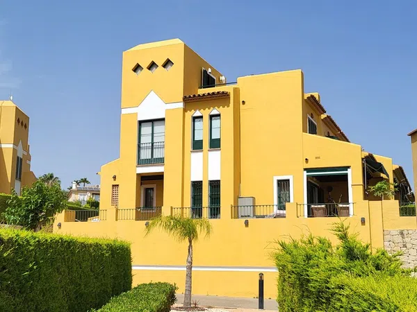 Chalet pareado en Calle Berlin, 7, Golf Bahía, Golf Bahía - Foto 1