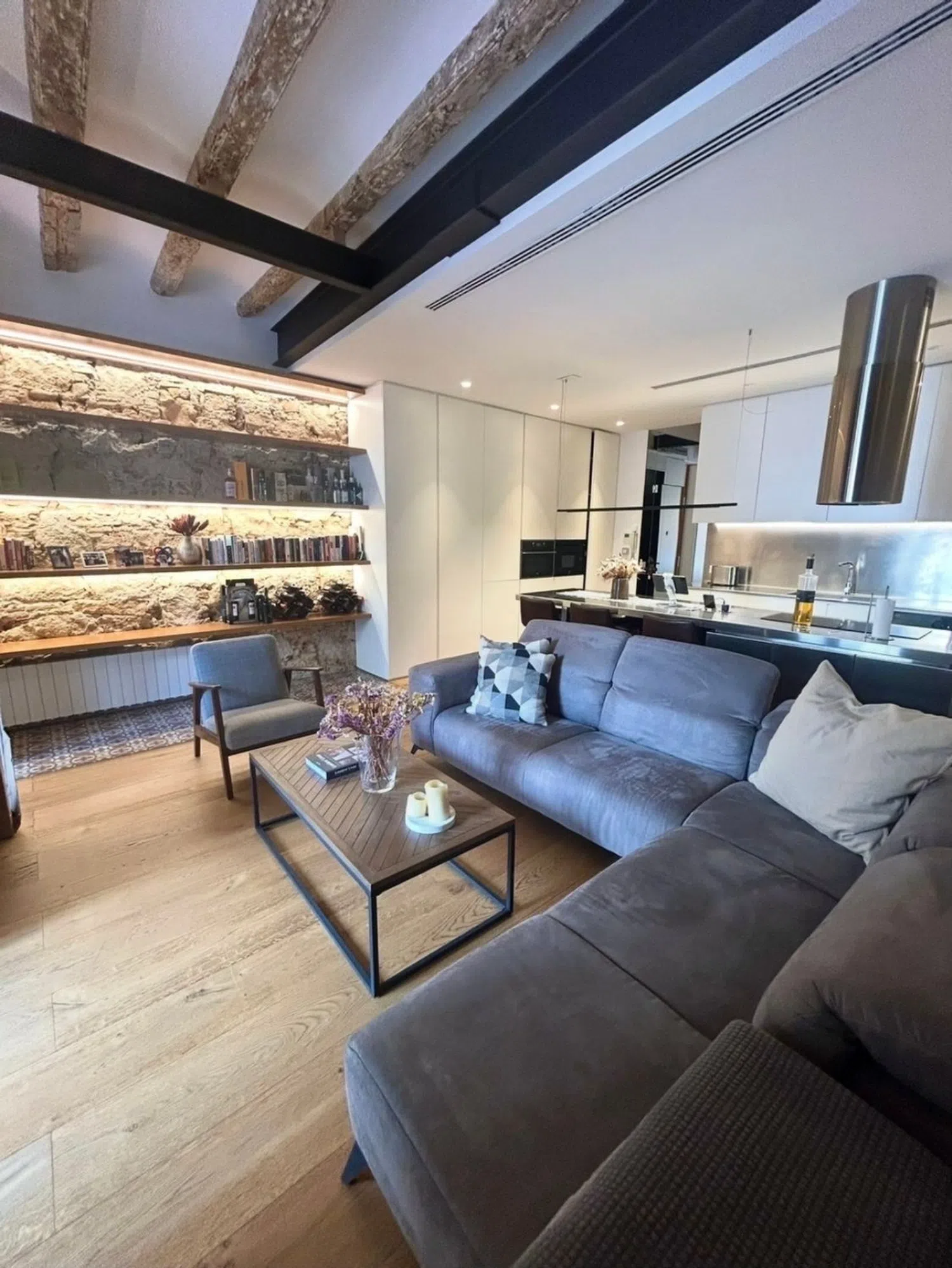 Piso en calle de Sant Pere Màrtir, 24 - Foto 2