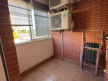 Piso en  Avenida Profesor Domínguez Ortiz 4 - Foto 5