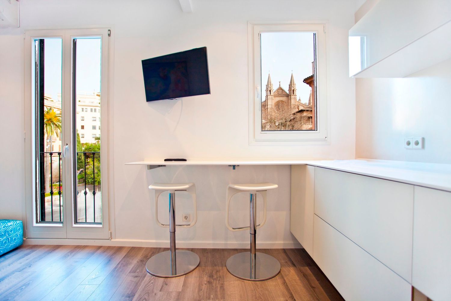 Estudio en paseo del Born, 5 - Foto 1