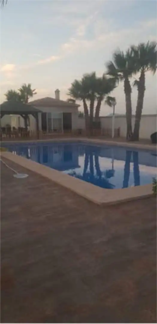Casa adosada en Campo de futbol - Foto 3