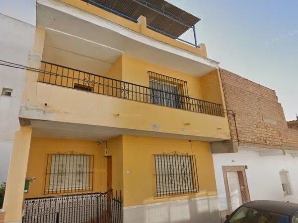 Casa independiente en calle Jesús de la Sentencia, 3 - Foto 1