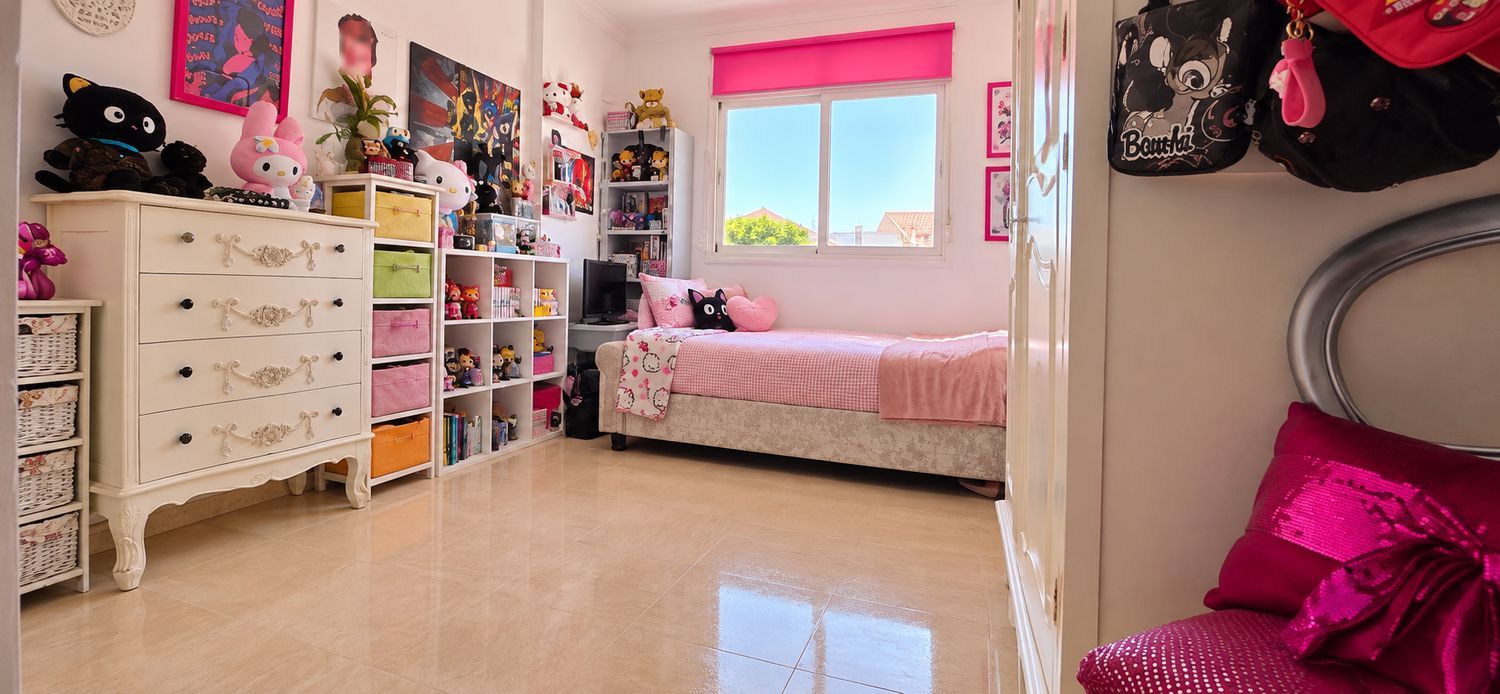 Chalet adosado en Palma de Gandia - Foto 18