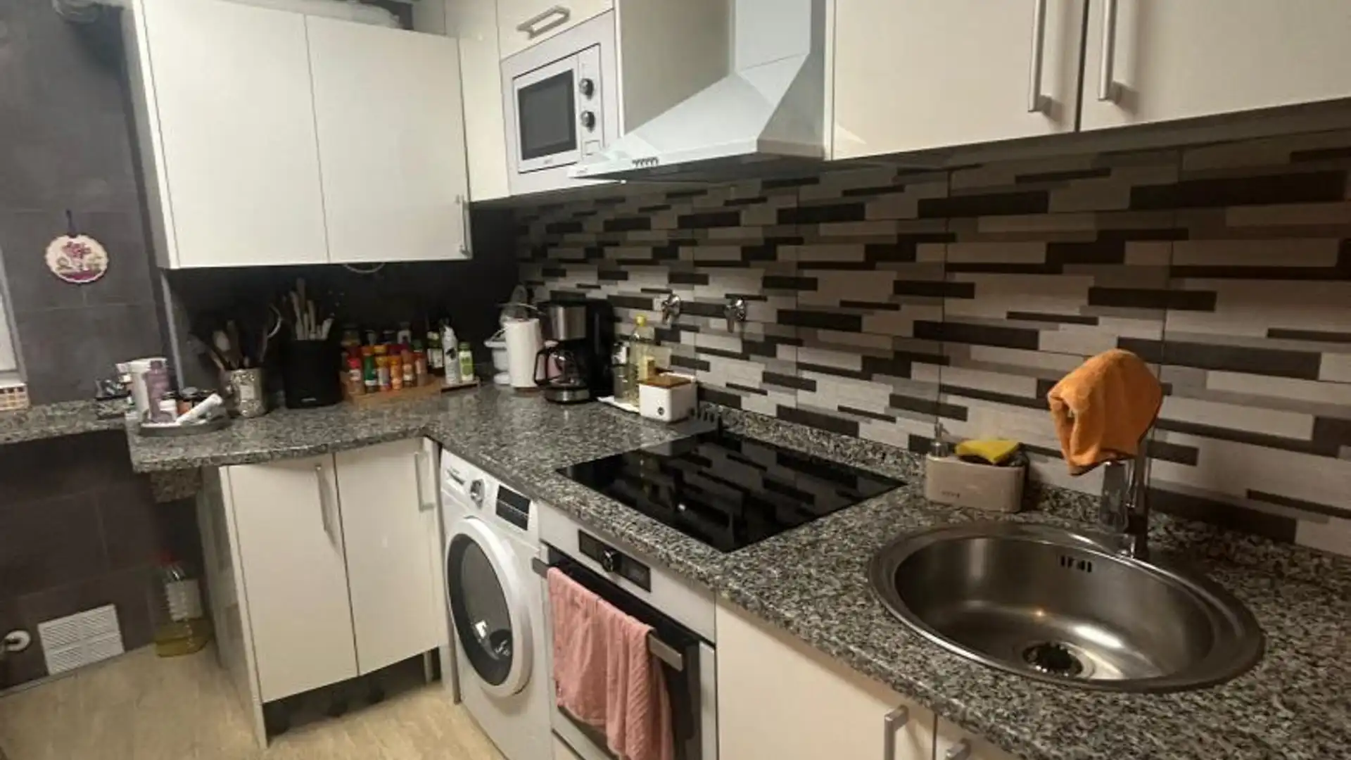 Piso en  Avenida de Los Huetos 30 - Foto 1