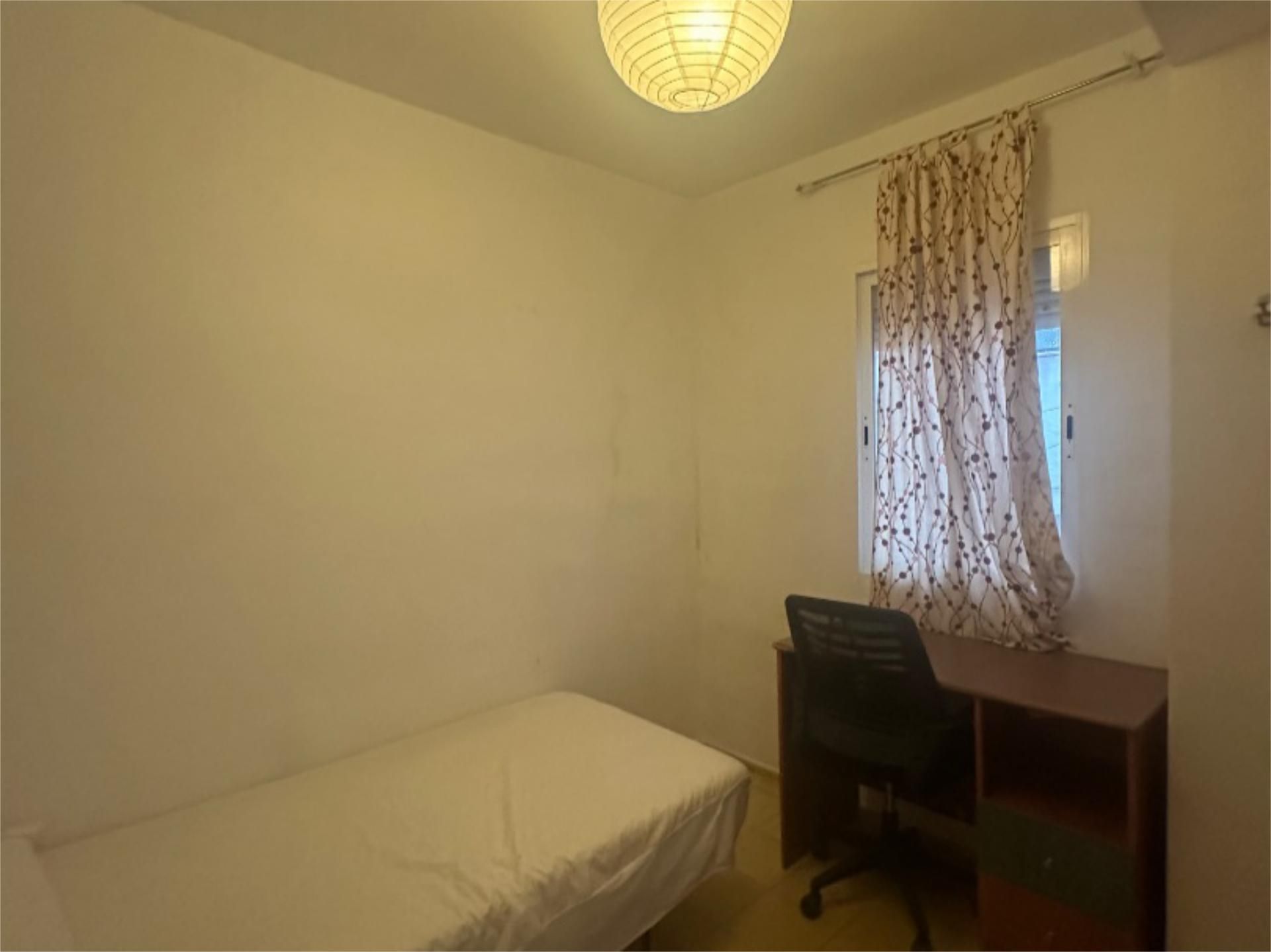 Piso en  Calle del Alcalde Velasco Navarro 10 - Foto 23