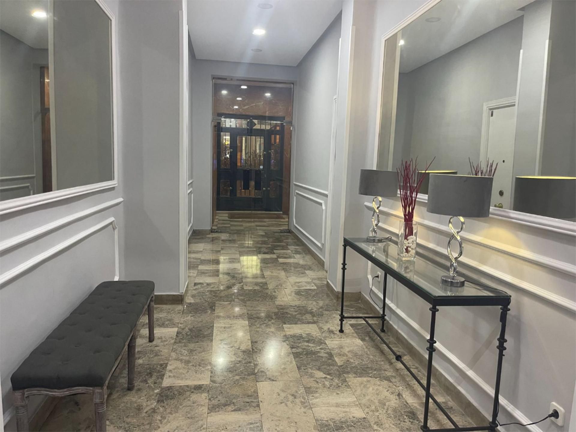 Piso en  Calle de Diego de León 63 - Foto 8