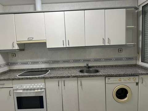 Piso en calle Carlos López Otín, 21