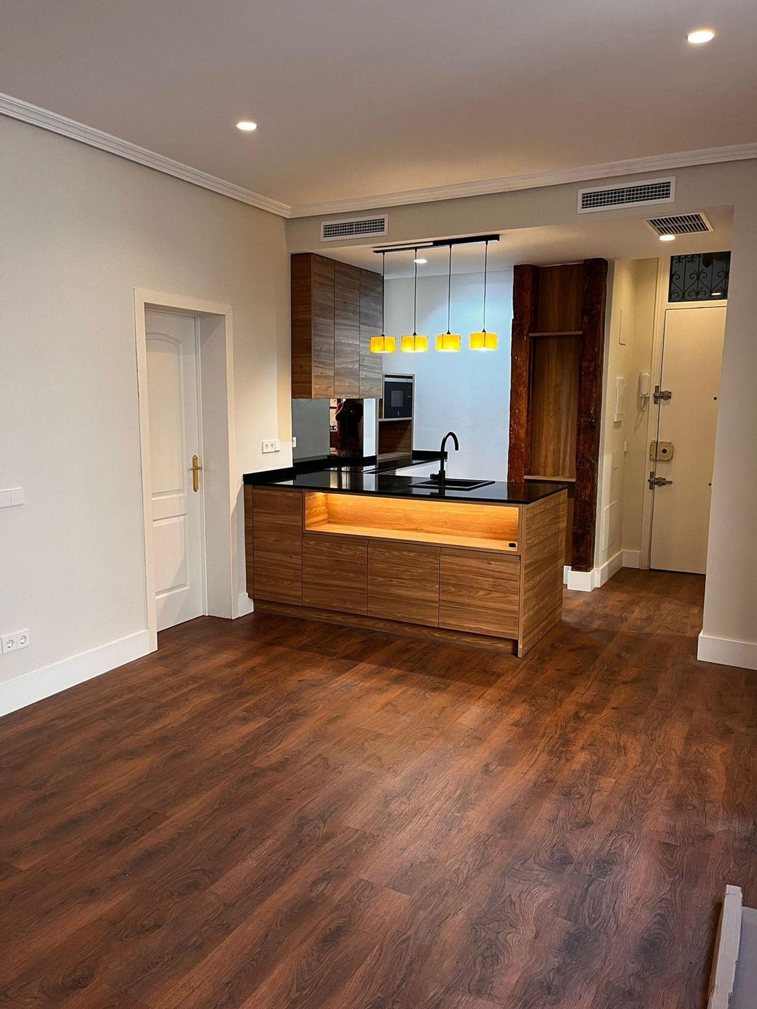 Piso en Barrio Huertas-Cortes - Foto 3