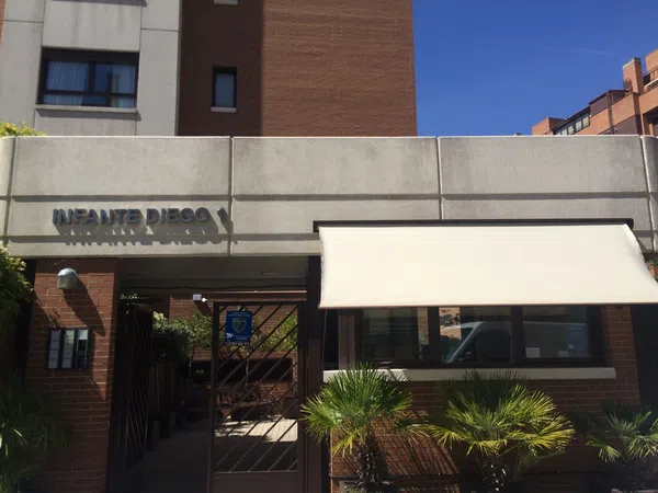 Alquiler de piso en Calle Infante Diego, 1