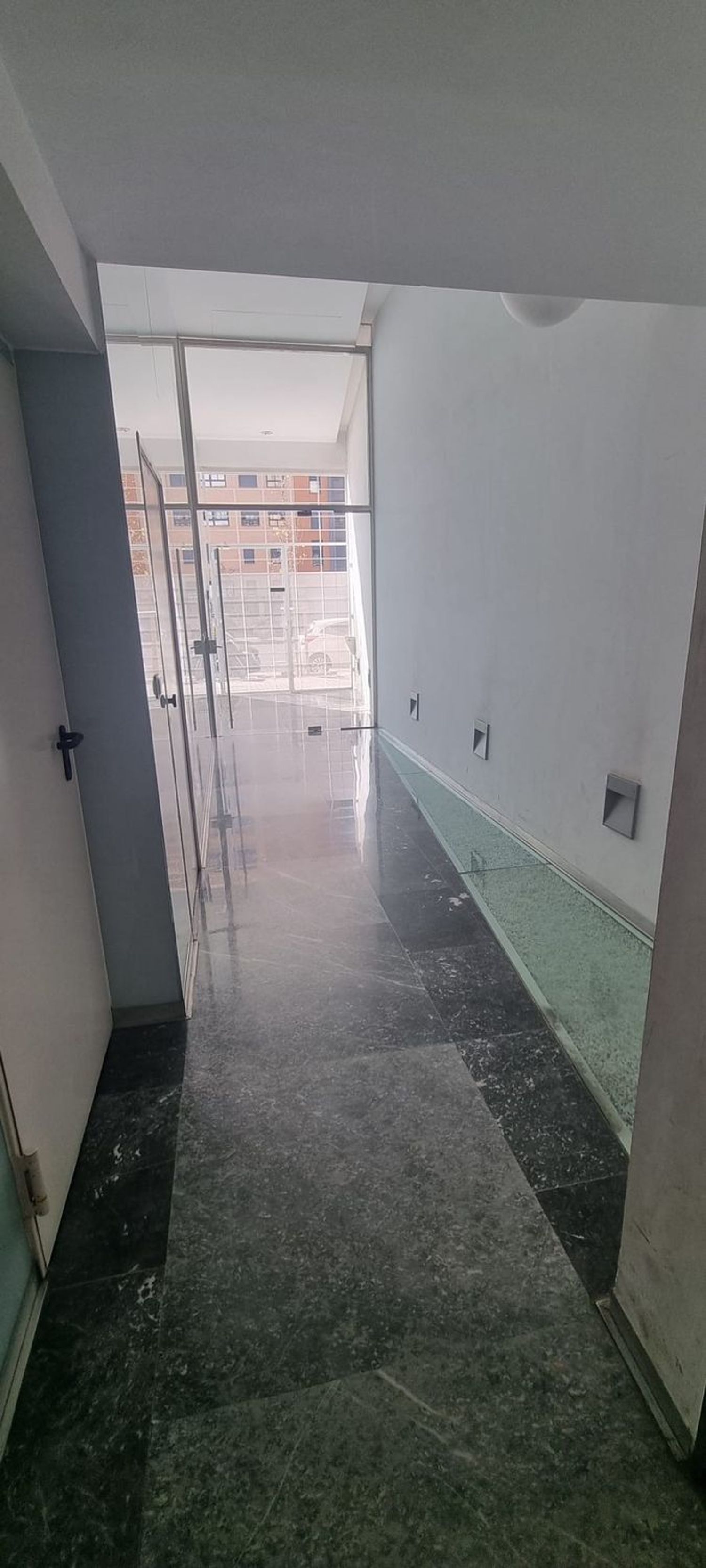 Piso en avenida Juan XXIII, 44 -3-10 - Foto 2