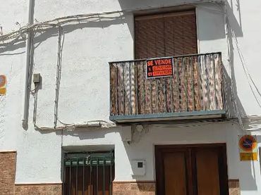 Casa adosada en  Calle Cerrillo 8 - Foto 1