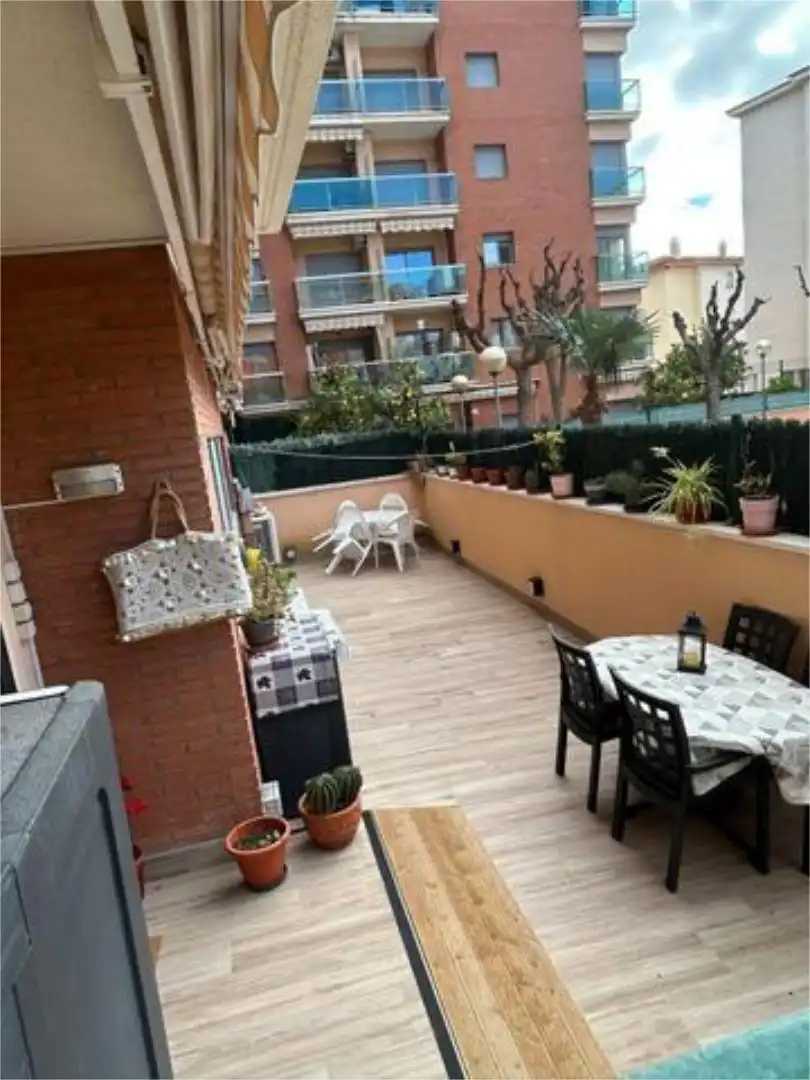 Piso en Piso con piscina cerca del mercado - Foto 5