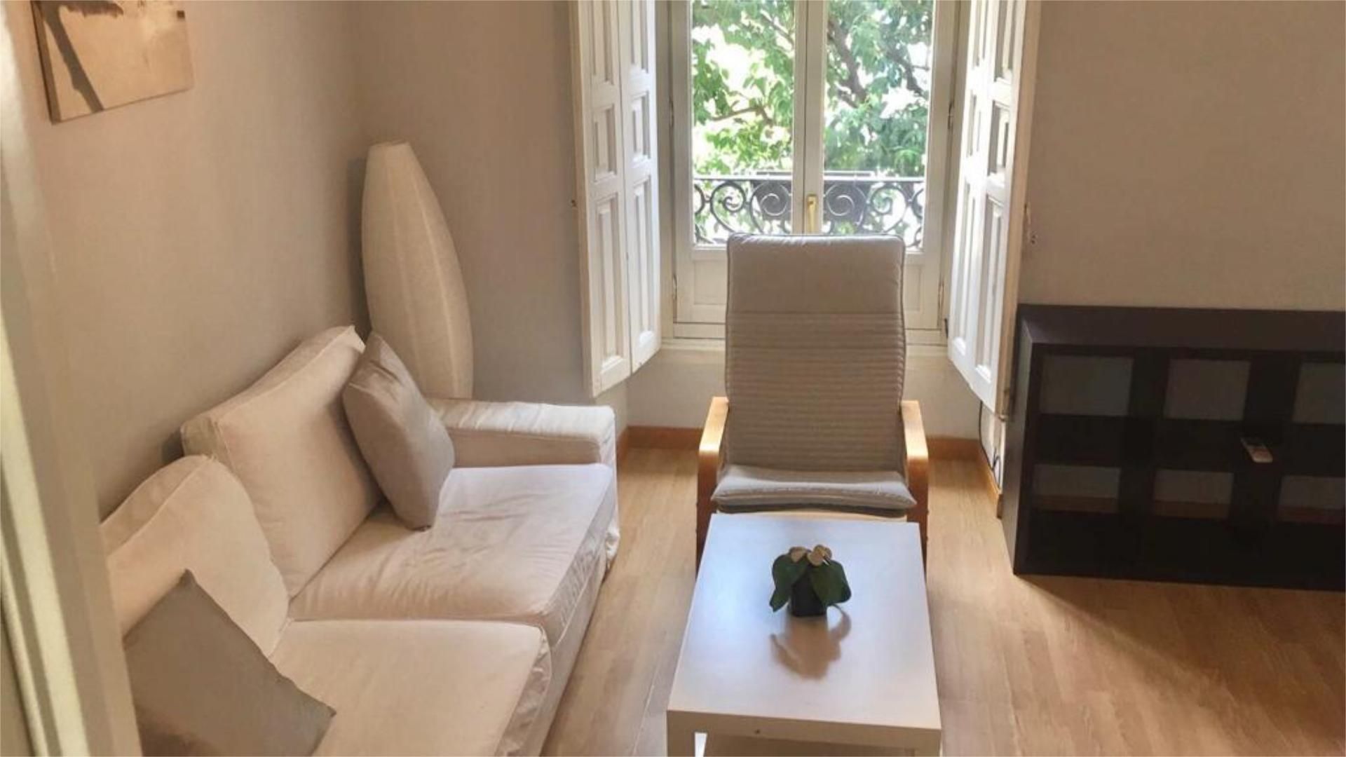 Piso en calle Fuencarral 83 - Foto 12