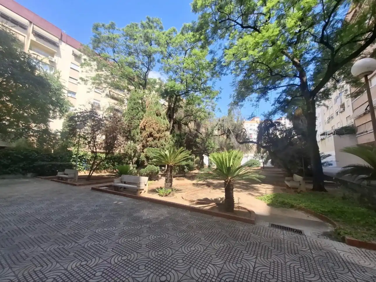 Piso en  Carrer del Professor Ángel Lacalle 16 - Foto 14