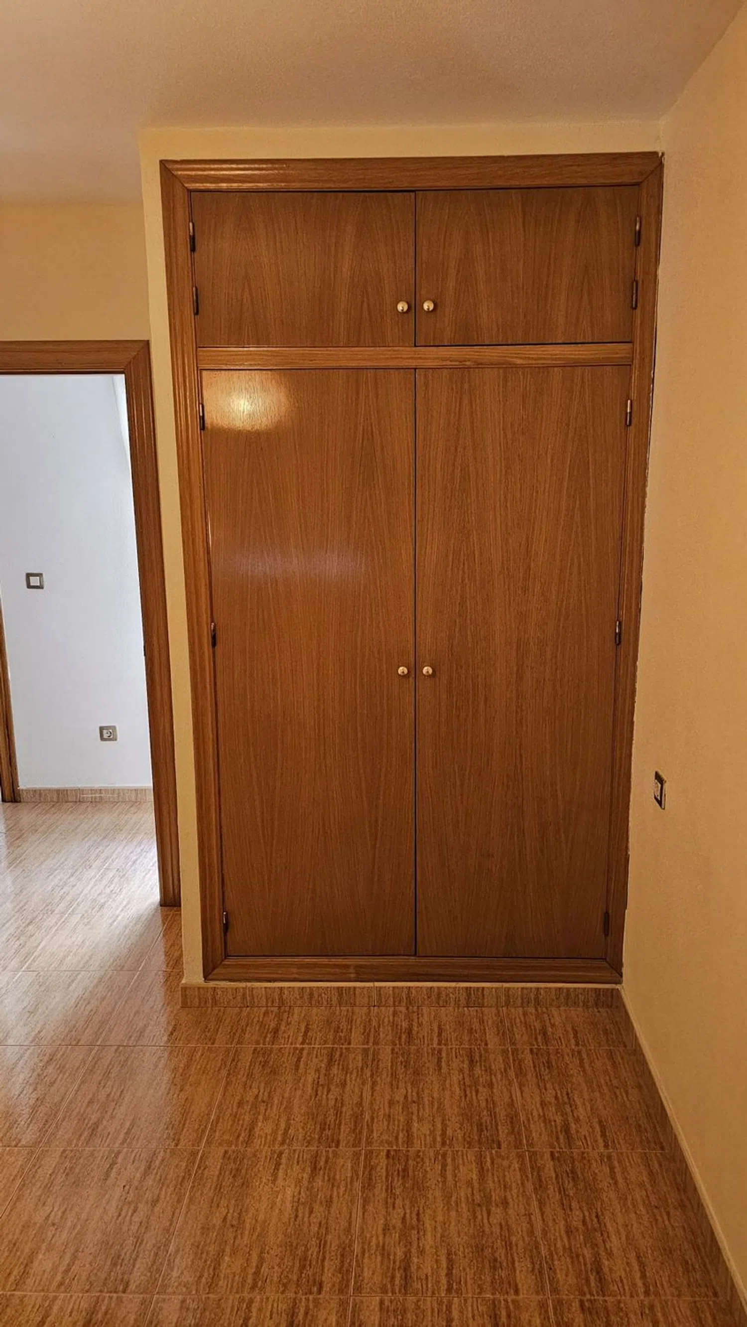 Piso en calle Escultor Noguera Valverde, 9 - Foto 6