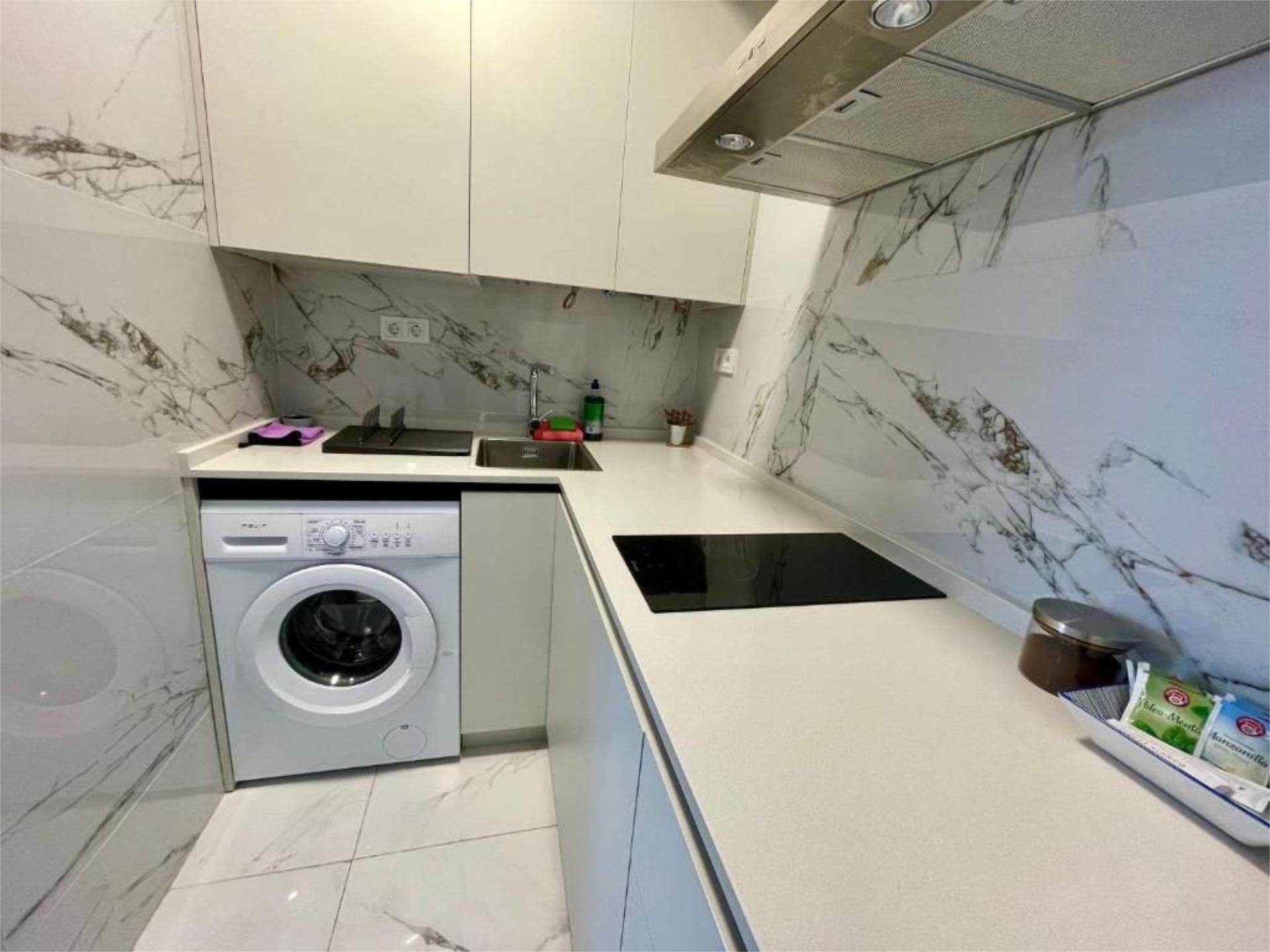 Piso en  Calle Conde de Robledo 1 - Foto 2