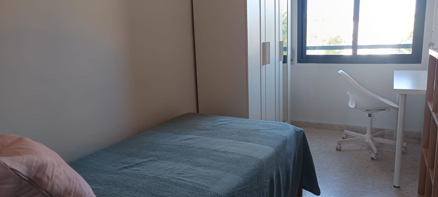 Piso en Calle Alfonso Lasso de la Vega, 21, Tiro de Línea - Foto 4