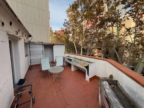 Ático en calle de la Independència, 269