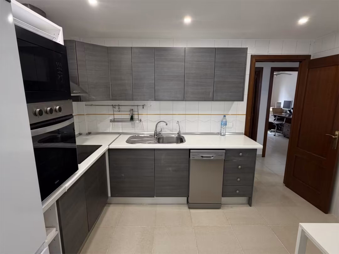 Piso en  Carrer de Francesc Martí i Móra 43 - Foto 5