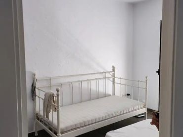 Casa adosada en  Carrer de Santa Magdalena 107 - Foto 4