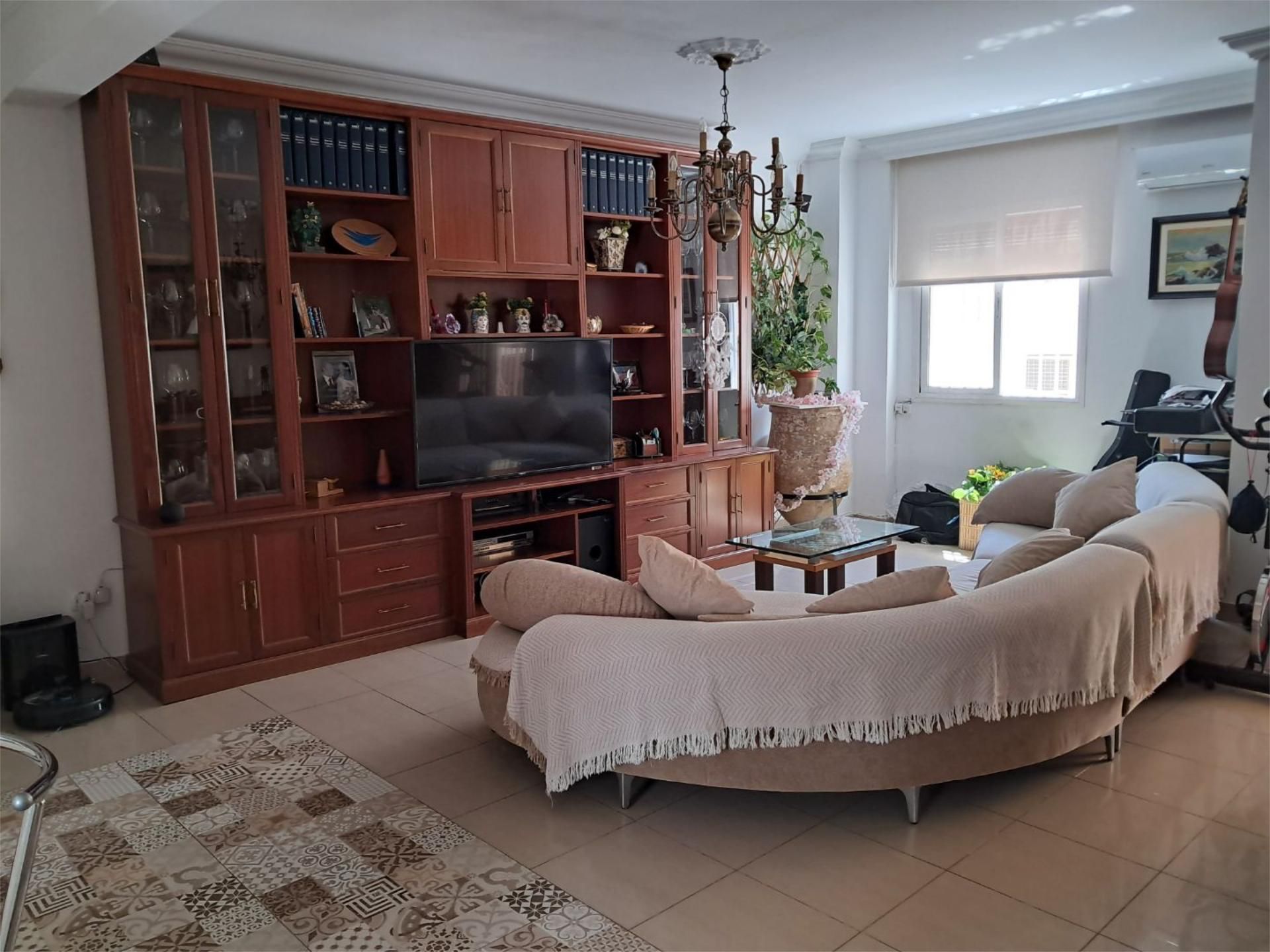 Piso en  Calle Martínez Montañés 20 - Foto 2