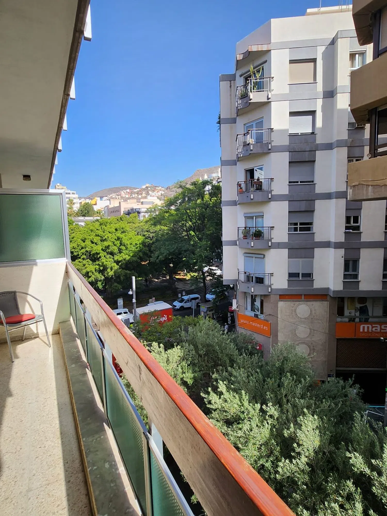 Piso en calle del Castillo, 77 - Foto 4
