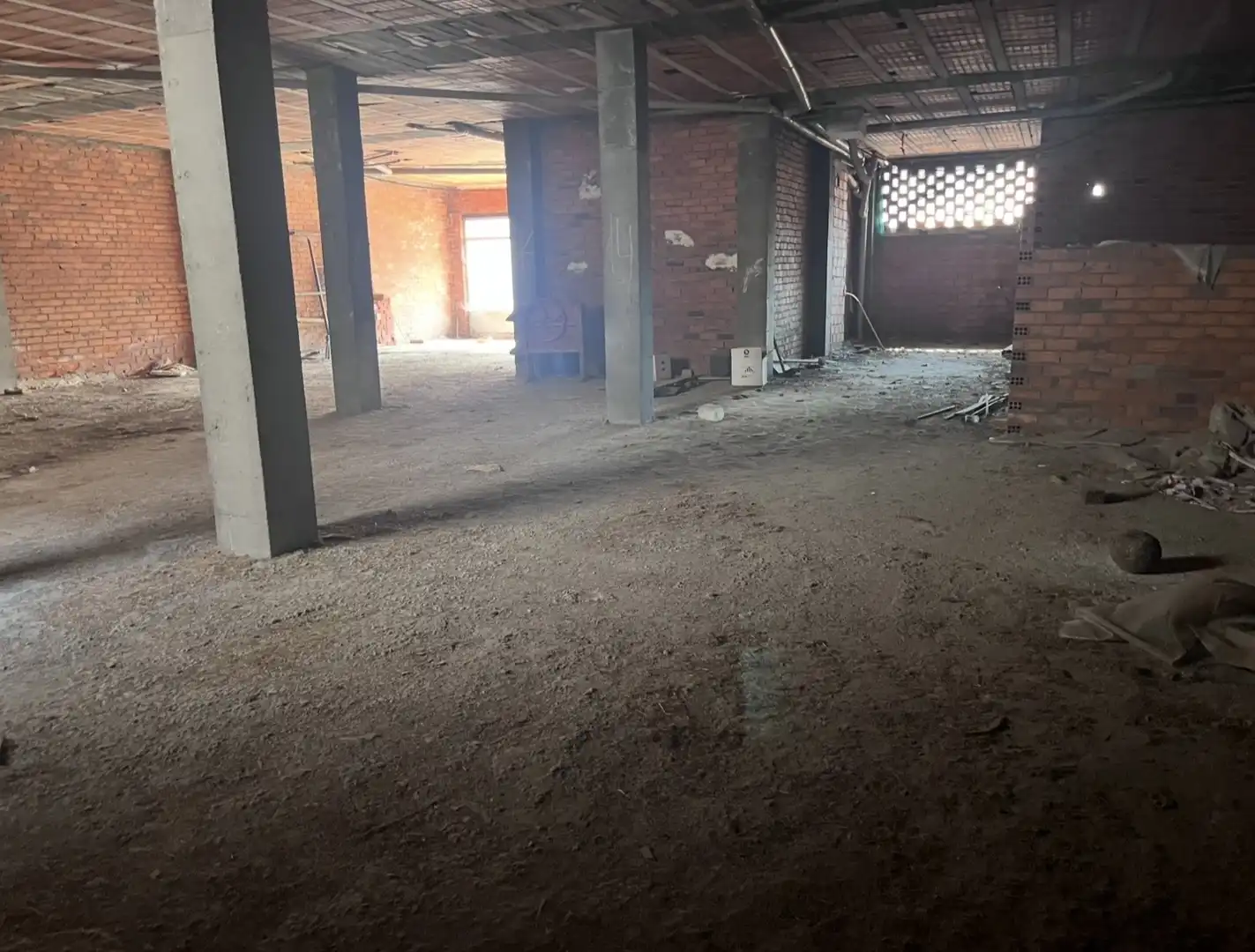 Planta baja en  Calle de las Angustias 5 - Foto 9
