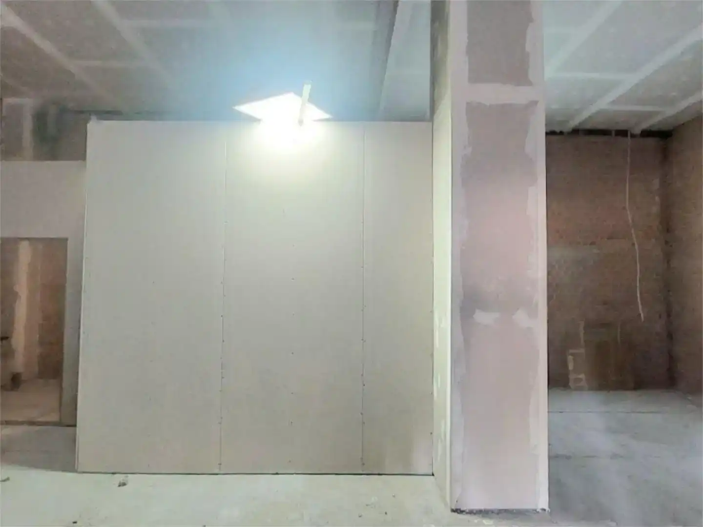 Local comercial en  Calle Taras Bulba 4 - Foto 3
