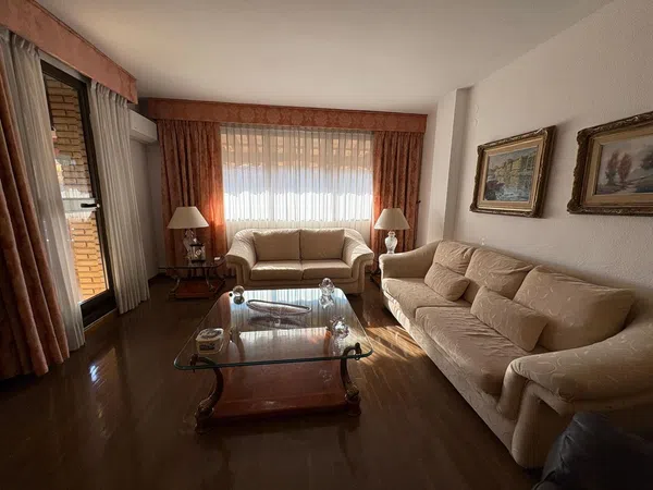 Piso en avenida del Cid, 98 - Foto 2