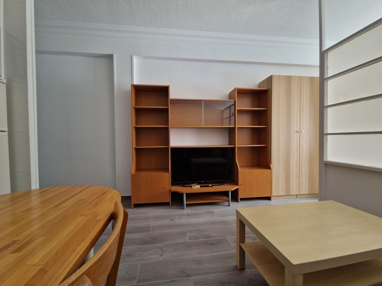 Estudio en calle de Velarde, 9 - Foto 3