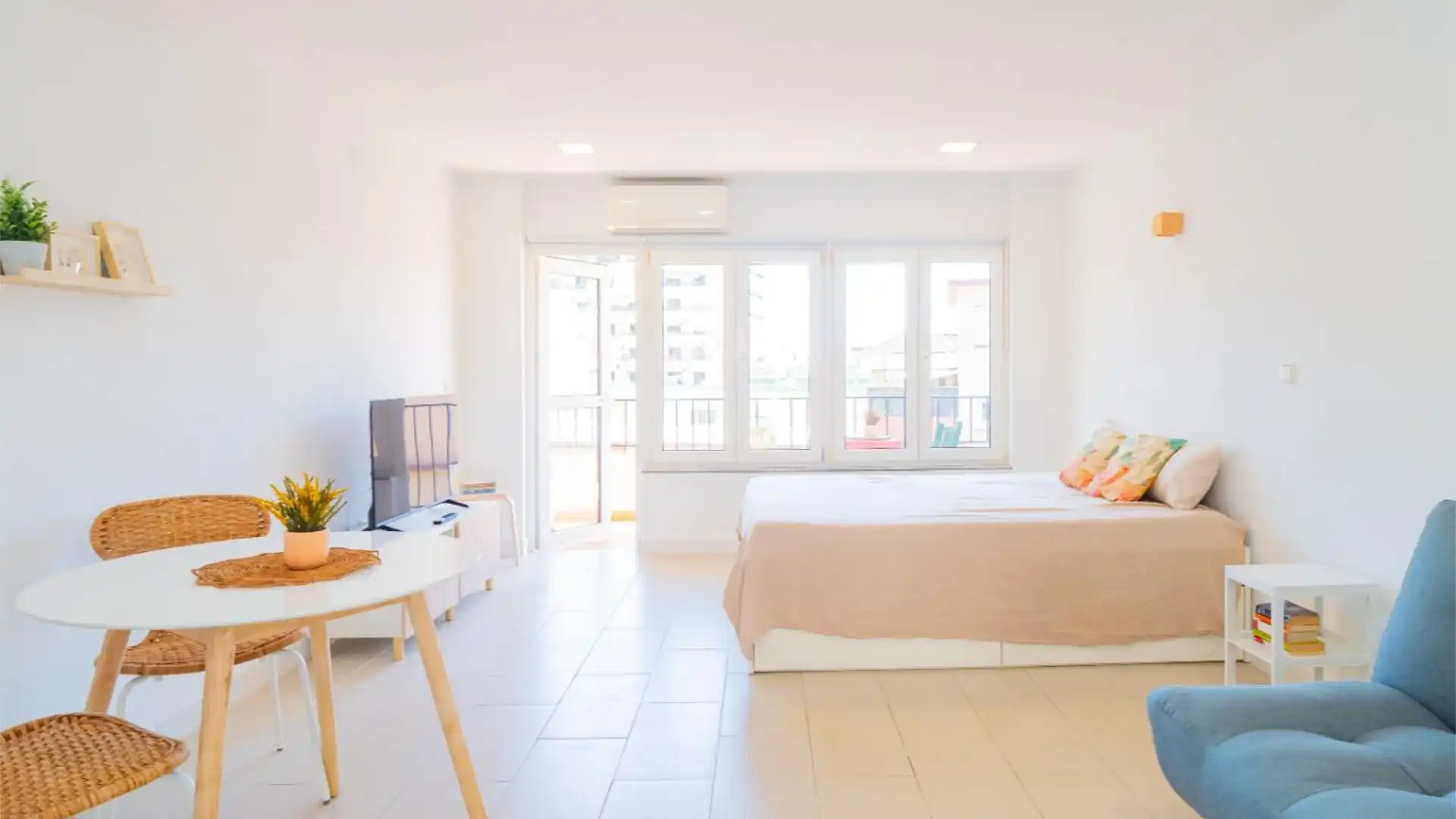 Estudio en  Calle Jacinto Benavente 9 - Foto 1