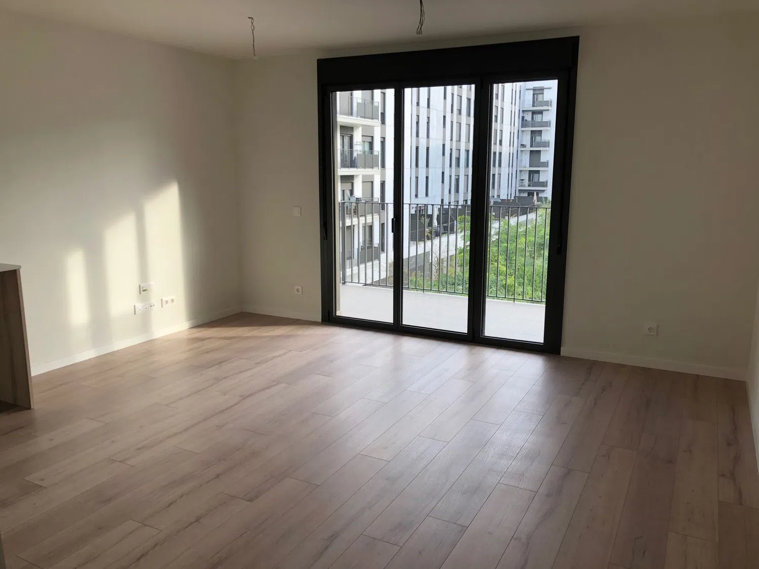 Piso en avenida Francesc Riera, 25 - Foto 2