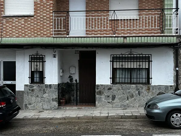 Piso en Avenida de los Fundadores, 21 - Foto 1