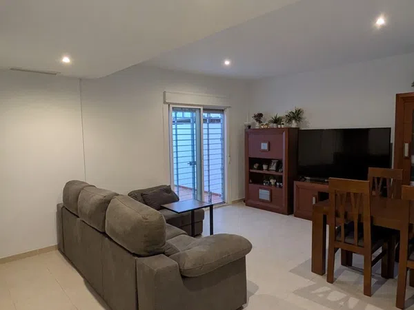 Chalet adosado en Avenida Sanlúcar la Mayor, 29 D - Foto 2