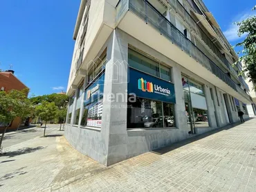 Local comercial en Badalona - Foto 7