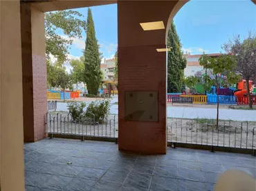 Local comercial en plaza clara campoamor - Foto 5