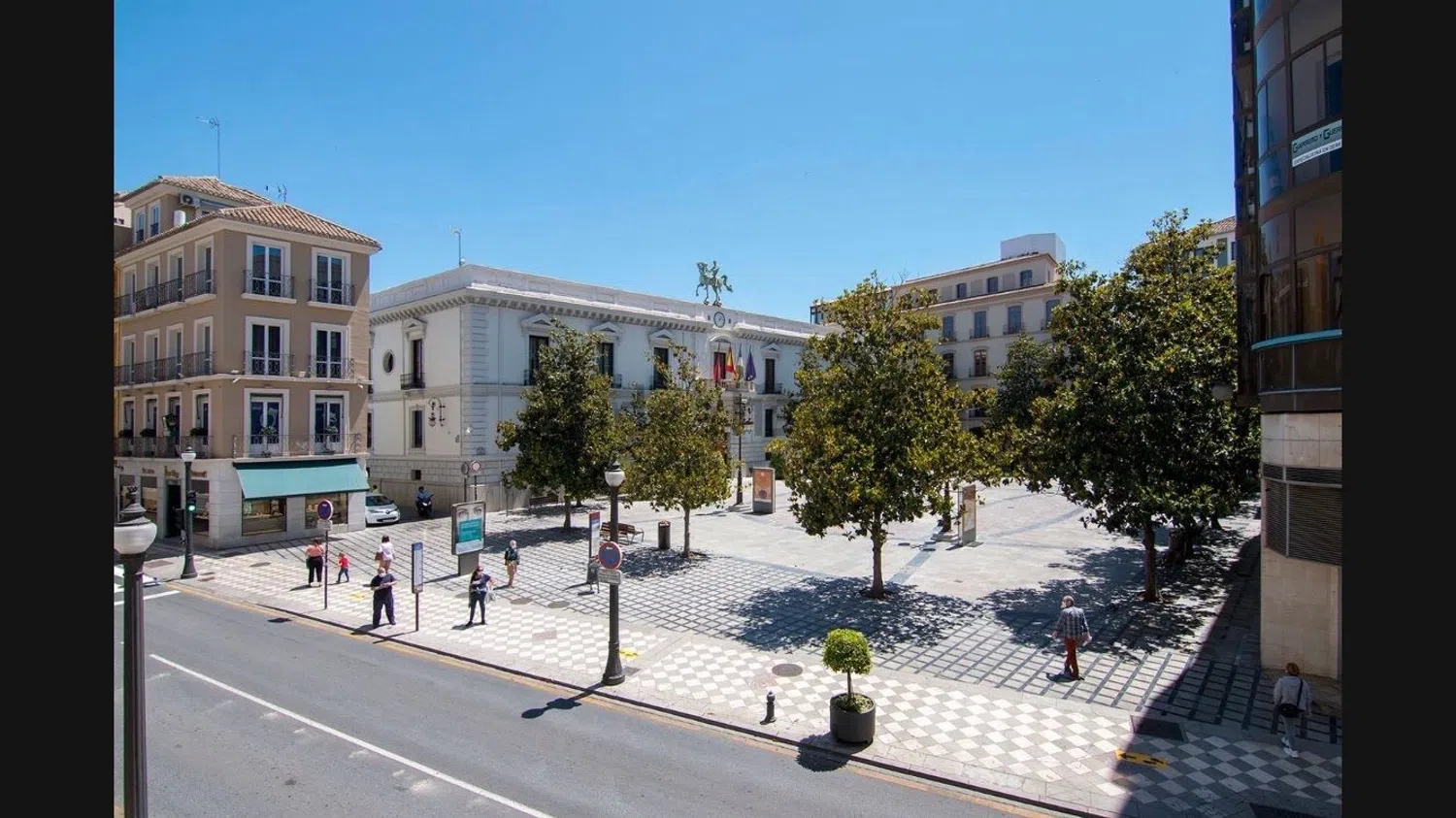 Piso en Reyes Católicos, 13 - Foto 1