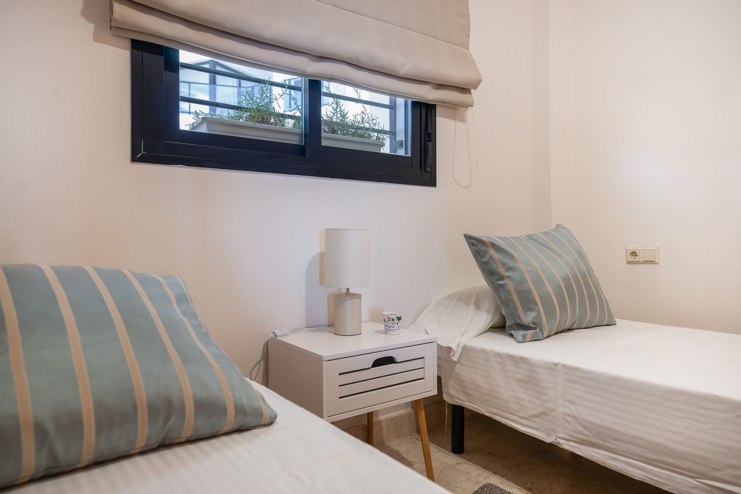 Piso en calle Poetas, 6 - Foto 6