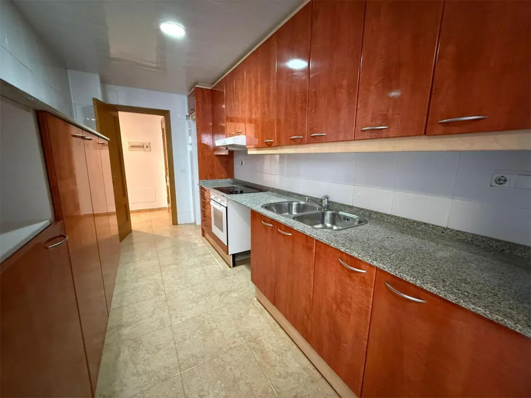 Piso en  Carrer de Rafael Casanova 24 - Foto 3