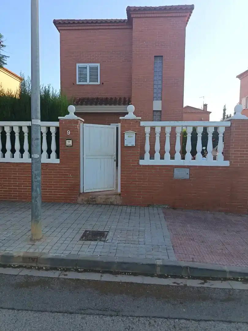 Chalet en  Carrer 141 del Plano 2A - Foto 2