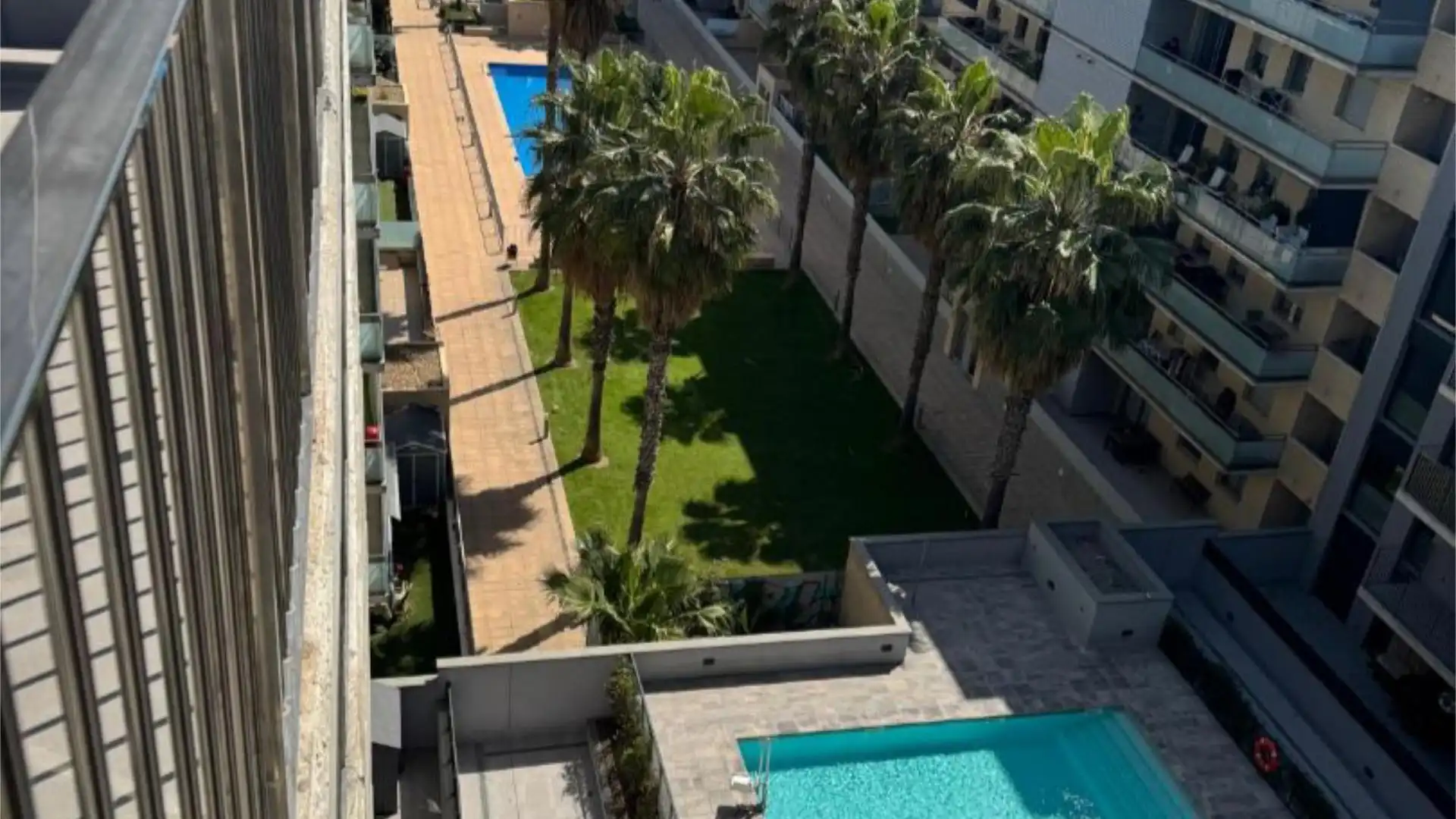 Piso en  Carrer de la Mar Tirrena 9 - Foto 13