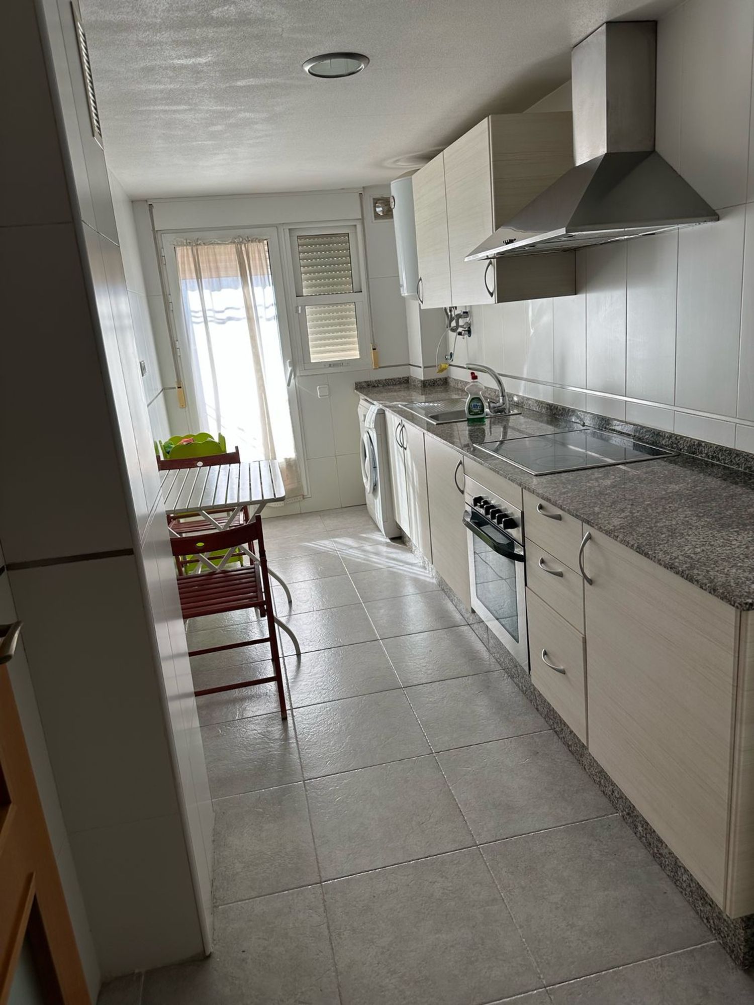 Piso en avenida Ciudad de Almería, 195 - Foto 4