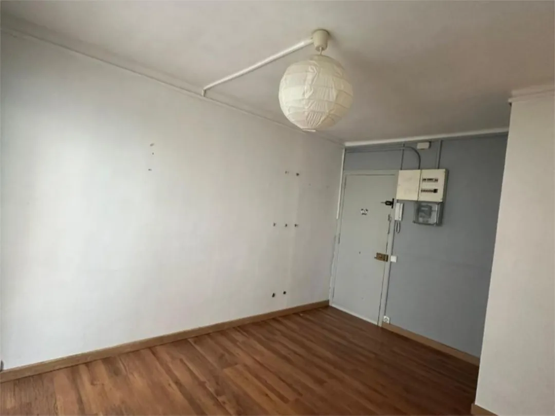 Piso en  Carrer de Josep Sangenís 46 - Foto 11