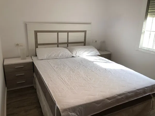 Casa o chalet independiente en Calle Salvador Dalí, 33, Los Balcones - Los Altos del Edén - Foto 17