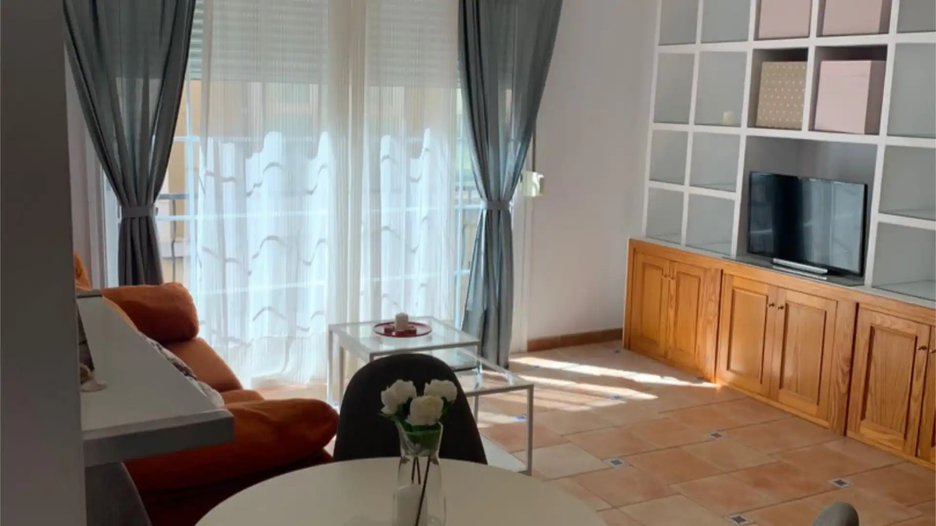 Piso en  Calle Francisco Cano 62 - Foto 2