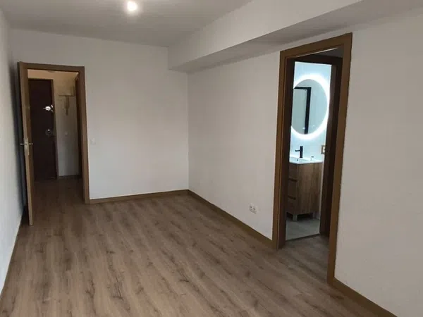 Piso en Juan de la Cierva - Foto 7